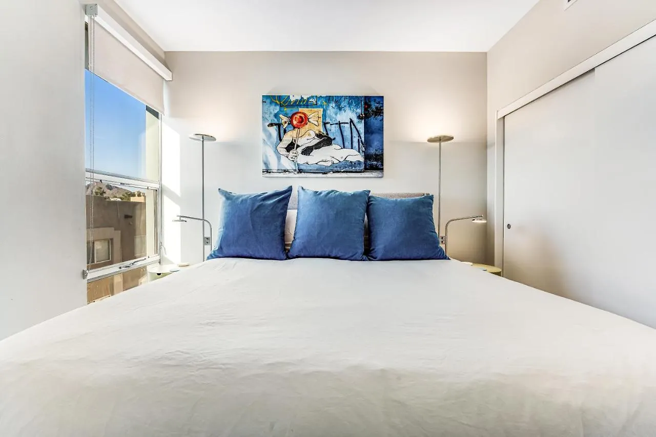 Blue Cactus Getaway Villa Scottsdale